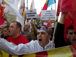 marsul-unirii,patriotii-moldovei,silviu-musuc,mihail-garbuz,