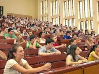 admitere,studii-in-romania,tinerii-romani-de-pretutindeni,educatiei-in-limba-romana,burse,pastrarea-identitatii,ion-cismas,consulatul-romanie-la-varset,timoc,