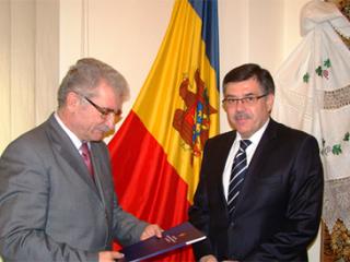 31-august-2011,ana-cristiuc,inaugutarea-sediului-consulatului-onorific,silviu-sofronie,timisoara,wwwbasarabeniro,