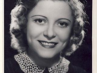 maria-cebotari,soprana,odessa-in-flacari,