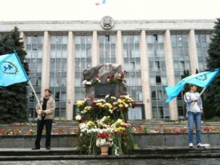 socialisti,igor-dodon,piatra-comemorativa,victimile-ocupatiei-sovietice,piata-marii-adunari-nationale,regim-totalitar-comunist,mihai-ghimpu,piatra-lui-ghimpu,