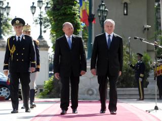 nicolae-timofti,traian-basescu,scutul-antiracheta,zona-gri,zona-tampon,dmitri-rogozin,nato,vladimir-putin,