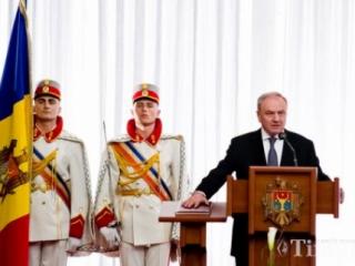 nicolae-timofti,presedintele-republicii-moldova,biserica-sfanta-teodora-de-la-sihla,mitropolia-basarabiei,biserca-ortodoxa-romana,parintele-ioan-ciuntu,