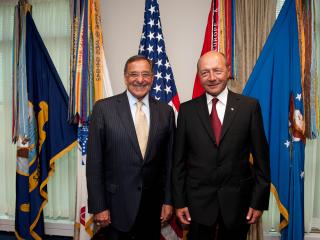 ambasada-romaniei-in-sua,comunitatea-romaneasca-din-sua,traian-basescu,