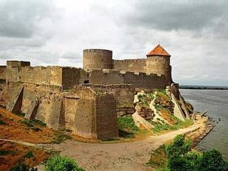 institutul-fratii-golescu,muzeul-national-de-etnografie-si-istorie-naturala-a-republicii-moldova,basarabia-istorica,cetatea-hotin,cetatea-alba,