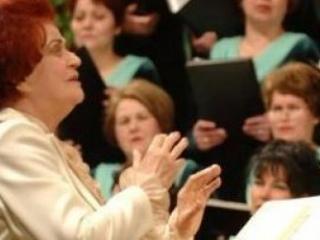 veronica-garstea,femeie-dirijor,