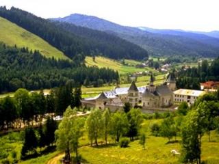 manastirea-putna,melchisedec-stefanescu,suceava,stefan-cel-mare,daniel-ionascu,