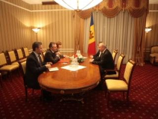 cristian-diaconescu,nicolae-timofti,investirea-presedintelui,