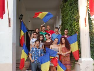 hurmuzachiro,institutul-eudoxiu-hurmuzachi-pentru-romanii-de-pretutindeni,vision-camp-sisc,