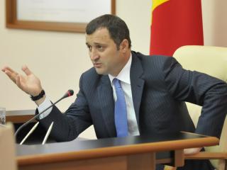 nicolae-negru,petru-bogatu,vlad-filat,pldm,curtea-constitutionala,